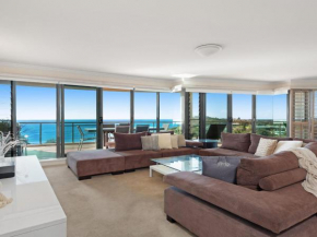 Le Point 702 - Luxury and Views!